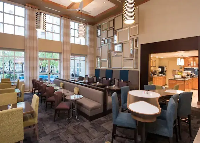 Homewood - Airport Hotel 3*