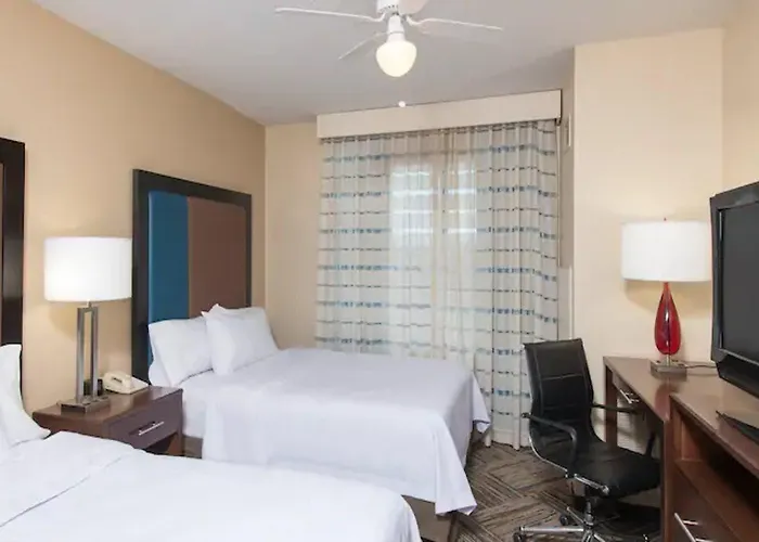 Hotel Homewood - Airport Columbus