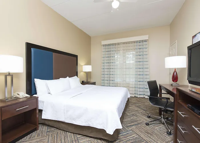 Homewood - Airport Hotel