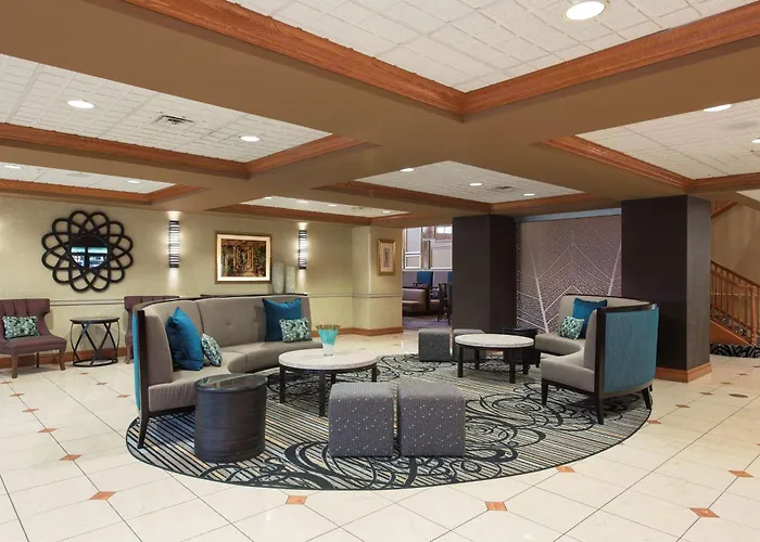 Homewood - Airport Hotel 3*