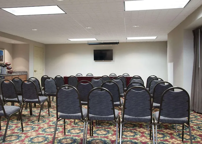 Hotel Homewood - Airport