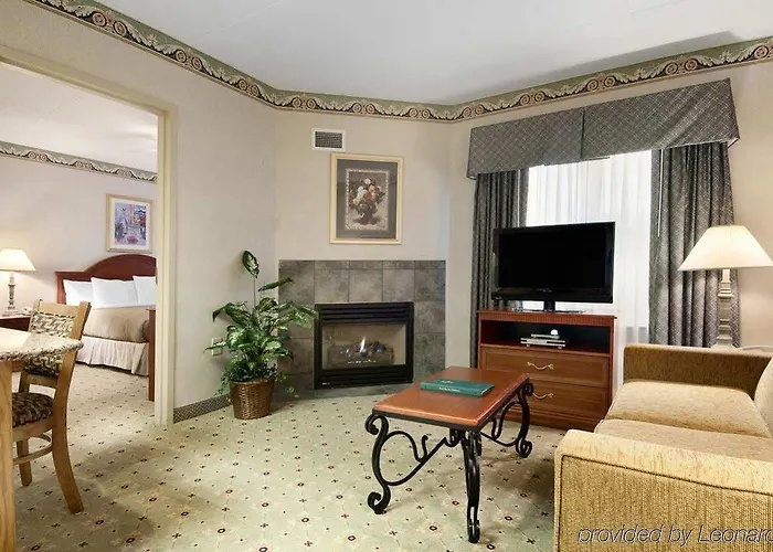 Hotel Homewood - Airport